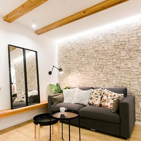 Apartamento Estupendo Piso De 2 En La Gran Vía. A/a. Wifi.