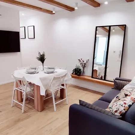 Estupendo Piso De 2 En La Gran Vía. A/a. Wifi. Salamanca