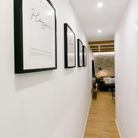 Estupendo Piso De 2 En La Gran Vía. A/a. Wifi. Apartamento Salamanca