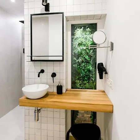 Estupendo Piso De 2 En La Gran Via. A/a. Wifi. * Salamanca