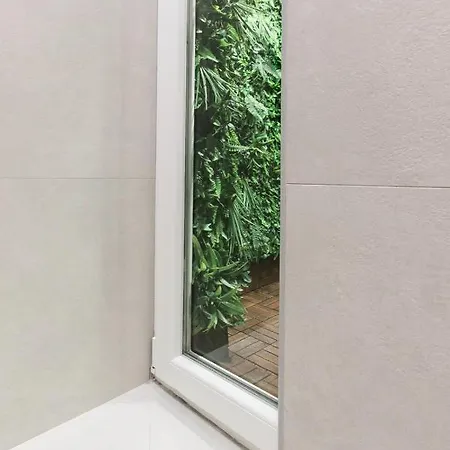 Apartman Estupendo Piso De 2 En La Gran Via. A/a. Wifi.