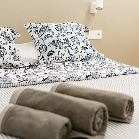 Estupendo Piso De 2 En La Gran Vía. A/a. Wifi. Apartamento *