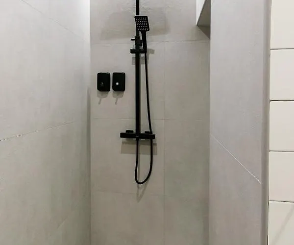 Estupendo Piso De 2 En La Gran Via. A/a. Wifi. Lejlighed